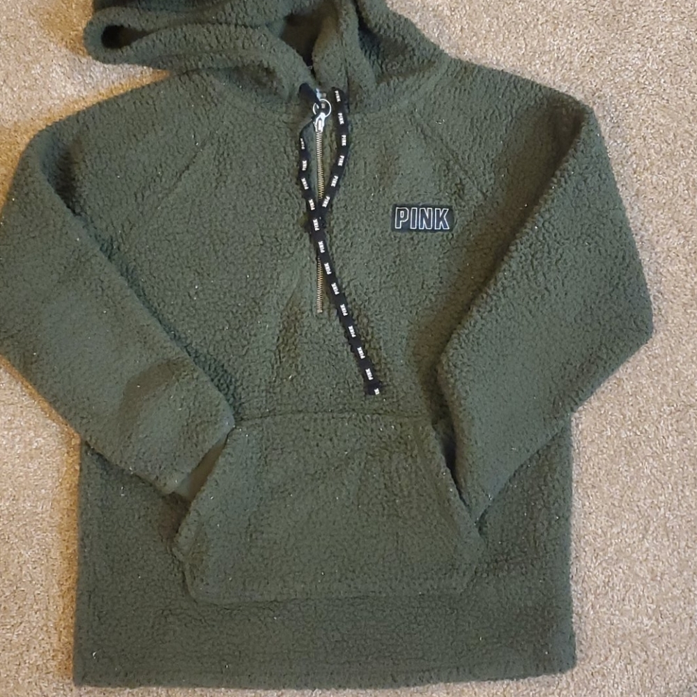 Teddy pullover sweatshirt